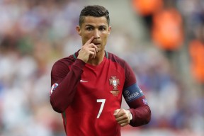 “帕布罗·马特拉：阿根廷美洲狮队的灵魂人物，领导美洲狮队打破瓶颈”