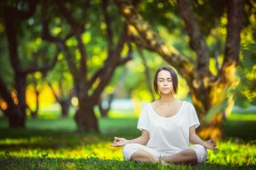 英超球队高位逼抢策略对对手传控效率的影响研究，英超高对抗