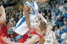 篮球运动员专项技能标准化训练体系设计与应用，篮球运动员技能要求