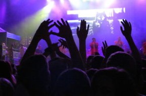 比赛日球迷狂欢最热看点，比赛日球迷狂欢最热看点是什么