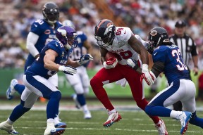 球员社群线下见面会热闹非凡，粉丝互动持续升温，球员社交软件是什么